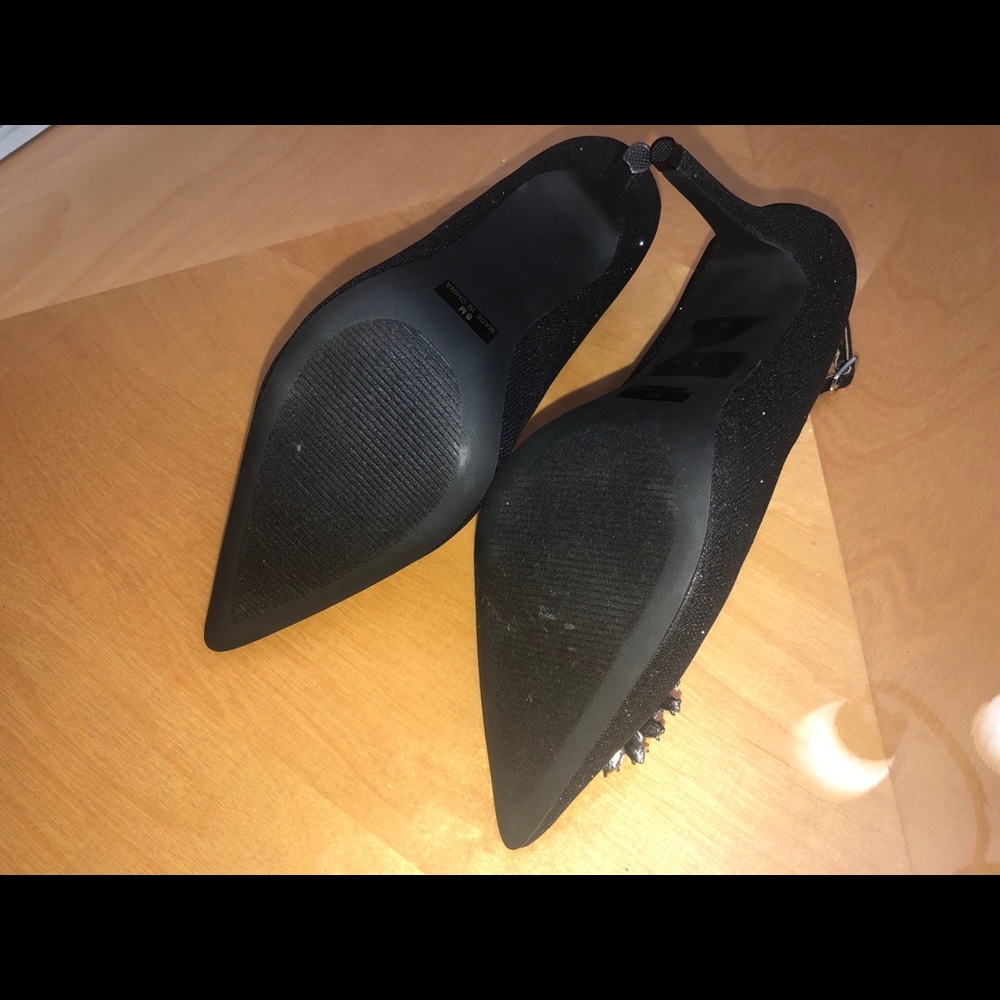 Badgley Mischka strappy heels - Picture 8 of 9